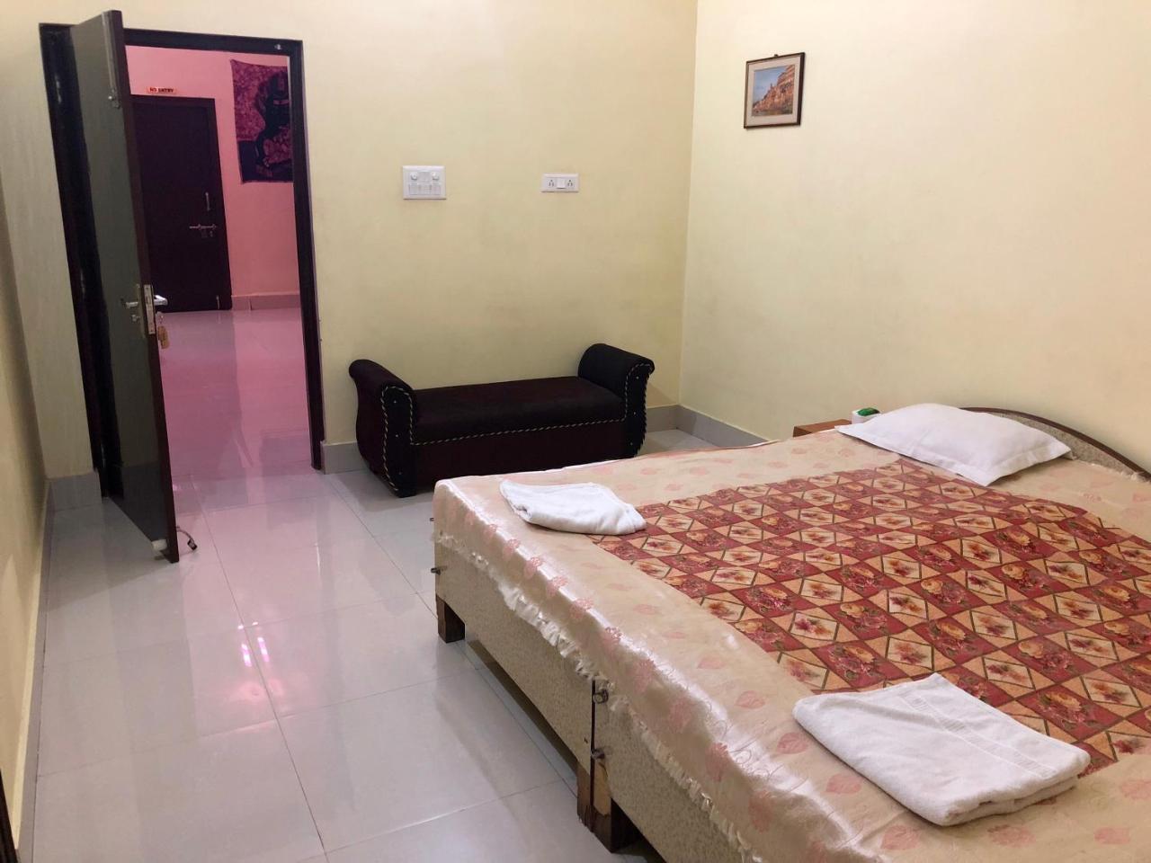 Gangotri Paying Guest House Βαρανάσι Εξωτερικό φωτογραφία